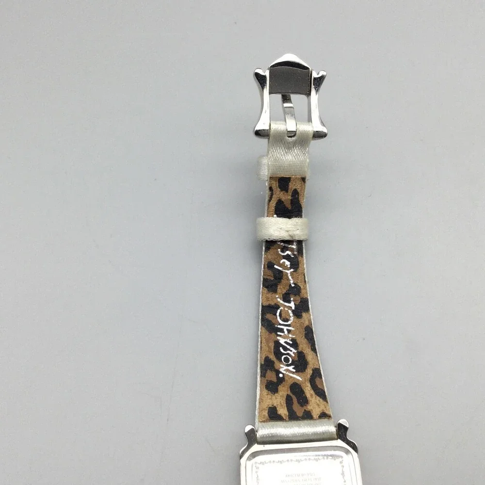 Betsey Johnson see photos